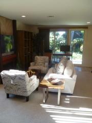 335 Cypress Dr, Laguna Beach CA  92651-1676 exterior