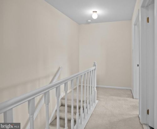 51 Portsmouth Ct, Southampton PA 18966-2620 exterior