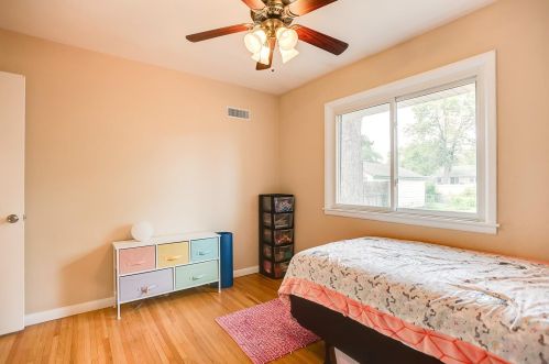 219 Ash St, South Saint Paul MN  55075-3506 exterior