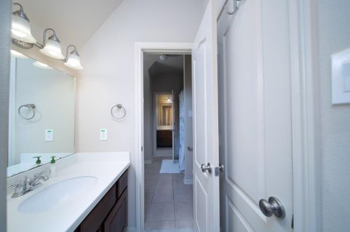 19707 Msn Pne Ln, Richmond TX exterior