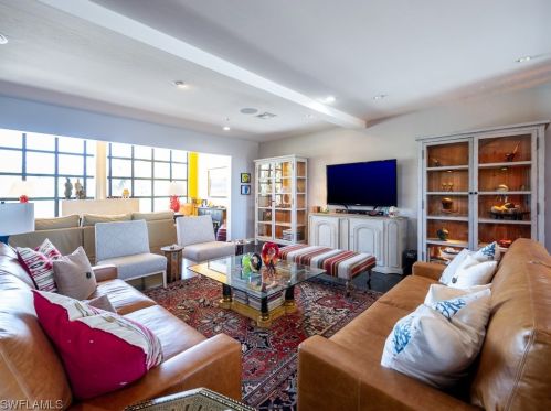 5721 Sanibel Captiva Rd, Sanibel FL  33957-2309 exterior