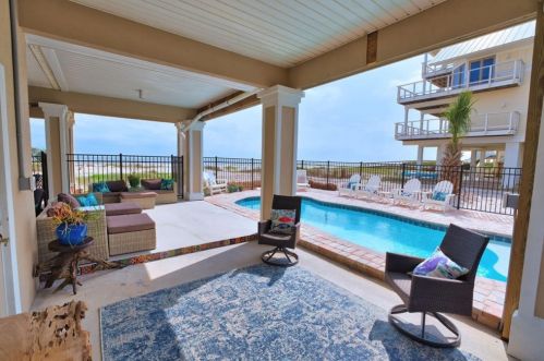 1716 Magnolia Rd, Saint George Island FL  32328-2203 exterior