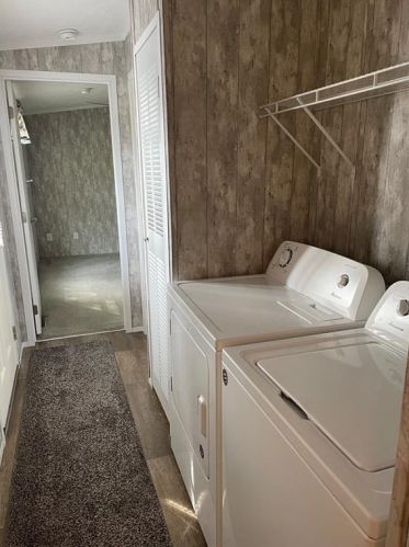 5 Krzak Rd, North Kingstown RI  02852 exterior