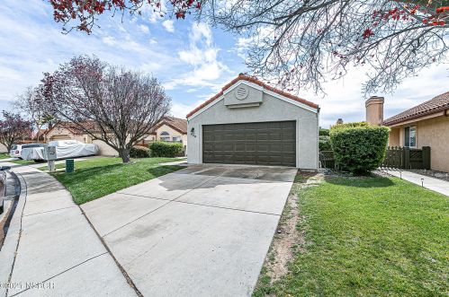 628 Mayten St, Santa Maria, CA 93458-9018