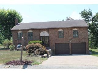 1 Sunnycrest Dr, Cecil, PA 15321-1160