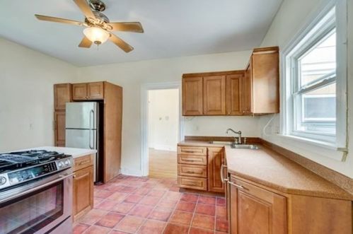 39 Clifford St, Boston MA  exterior