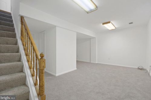2796 Middlecoff Pl, Falls Church VA  22043-3514 exterior