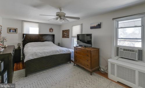 8218 Cadwalader Ave, Melrose Park PA  19027-2406 exterior