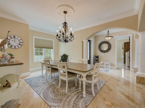 11171 53rd Ave, Saint Petersburg FL  33708-2936 exterior