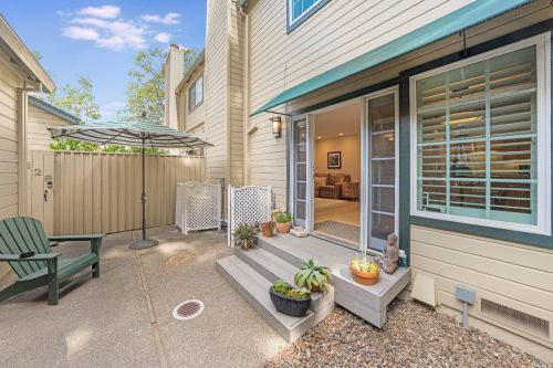 1228 North St, Santa Rosa CA  95404-3457 exterior