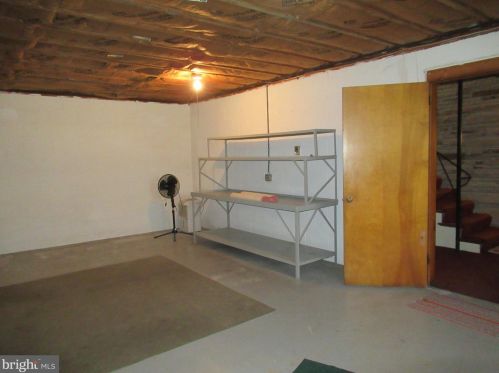 1819 Spg Rd, Carlisle PA 17013-1151 exterior