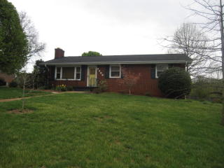 1016 Russwood Dr, Knoxville, TN 37920-4945