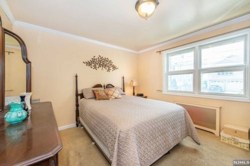 488 Lanza Ave, Outwater NJ  07026-2035 exterior