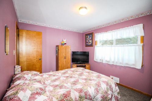 406 Ash St, Clam Falls, WI 54837-8928