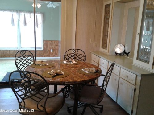 815 Bougainvillea Cir, Sebastian FL  32976-7682 exterior