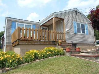 628 Lehmer St, Latrobe, PA 15650-2047