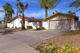 11251 36th St, Phoenix, AZ 85028-2727