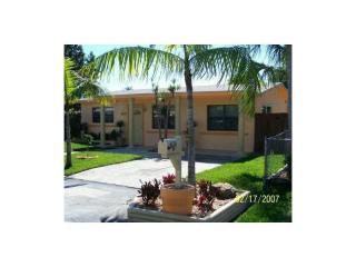 6120 Madison St, Hollywood, FL 33023-1353