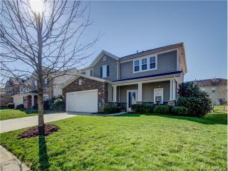 6641 Evanton Loch Rd, Charlotte, NC 28278-8009