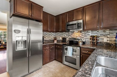 2391 Natchez Ave, Placentia CA  92870-1626 exterior