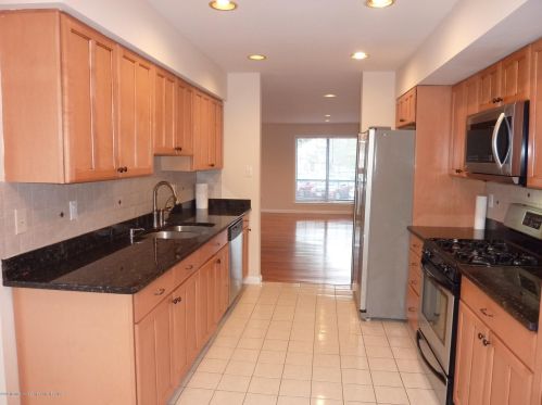 302 Harvard Pl, Morganville, NJ 07751-4301
