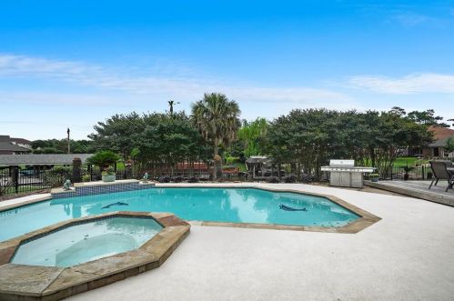 20503 Frst Strm Dr, Humble TX 77346-1640 exterior