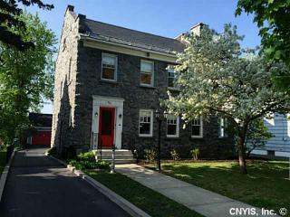 190 Thompson Blvd, Watertown, NY 13601-4618