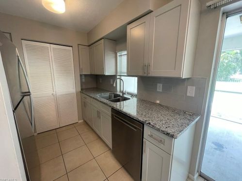 2516 16th Pl, Cape Coral, FL 33904-3201