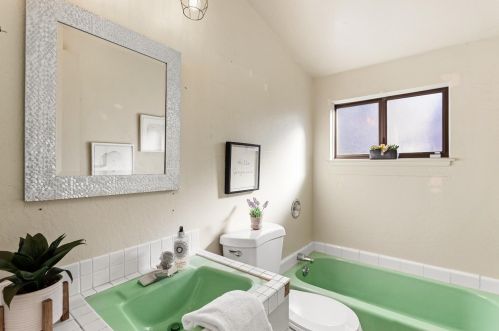 1622 Loma Verde Dr, Folsom CA  95762-3533 exterior