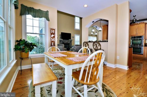 320 Stephen Ct, Charles Town WV  25414-4126 exterior