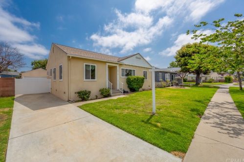 6919 Harvey Way, Lakewood, CA 90713-3312