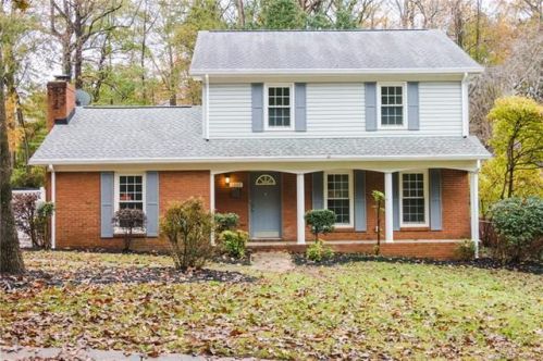 1242 Allenbrook Dr, Charlotte, NC 28208-1601
