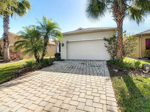 688 Grand Canal Dr, Kissimmee FL 34759-4345 exterior