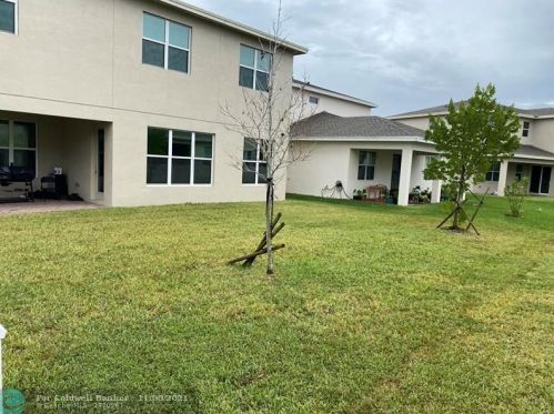 1183 Leonardo Cir, Fort Pierce, FL 34986-4347