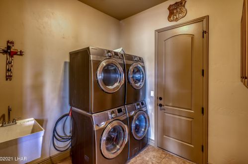 1906 Birkdale Ln, Lake Havasu City AZ  86404-5989 exterior