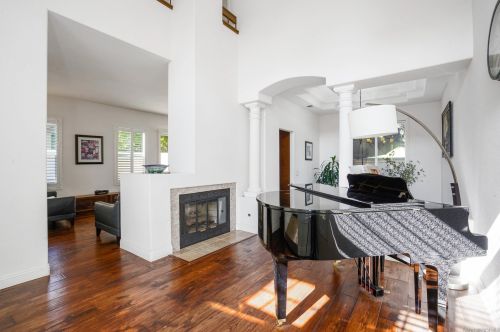 17988 Pueblo Vista Ln, San Diego, CA 92127-1278