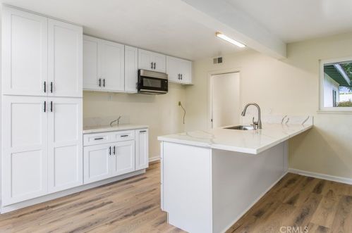 1440 Colton Ave, Redlands CA  92374-3825 exterior