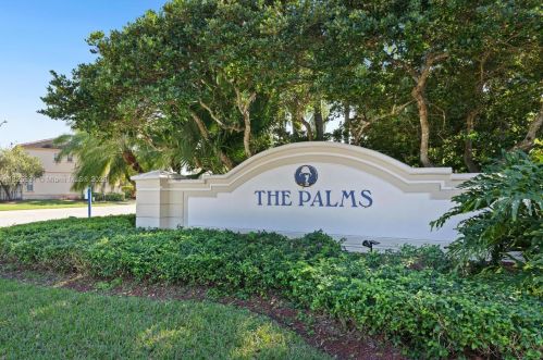 609 170th Ter, Hollywood FL  33028-2113 exterior