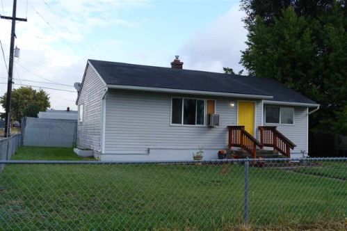 1405 Dalke Ave, Spokane WA  99205-6726 exterior