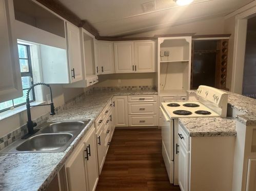 4934 Shadyglen Dr, Lakeland FL  33810-2642 exterior