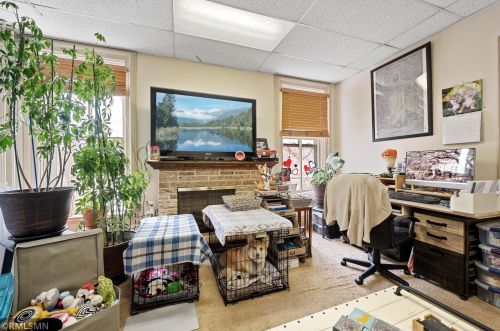 328 4th St, Litchfield MN 55355-2122 exterior