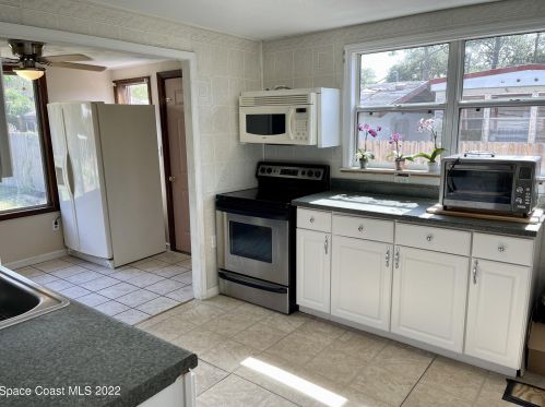 3483 Kittles St, Mims, FL 32754-5646