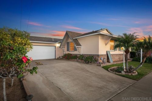 6879 51st St, San Diego, CA 92120-1209