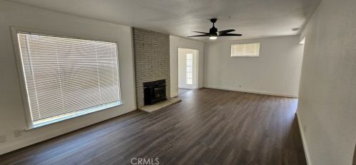 2957 Holland Ave, Fresno, CA 93726-2309