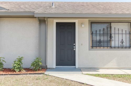 2827 Juliet Dr, Deltona, FL 32738-2081