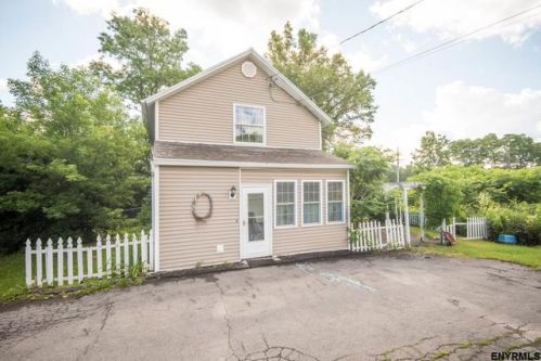 224 River Rd, Bethlehem Center, NY 12077-4604