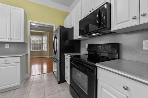 5103 Cobbler Ridge Ct, Greensboro NC  27455-3462 exterior