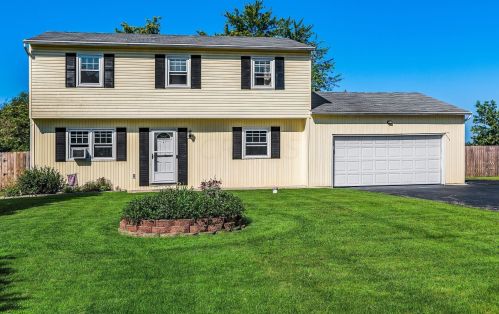 5601 Lambert Rd, Darbydale, OH 43123-9620