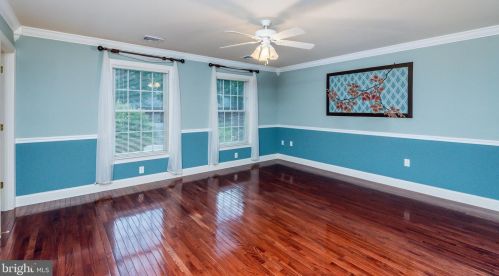 17 Westwind Dr, Lemoyne PA  17043-1233 exterior