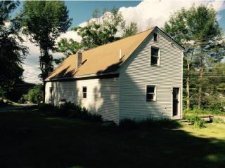 110 Edgemont Rd, Sunapee, NH 03782-2507